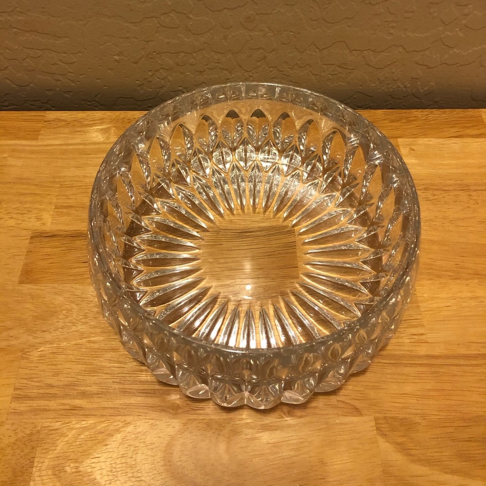 Large Crystal Bowl - Picture 3 of 3
